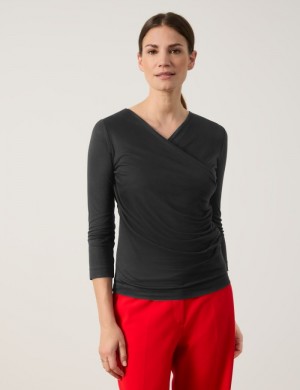 Gerry Weber 3/4-sleeve top in a wrap-over look T-skjorte Svarte | MZZF1023