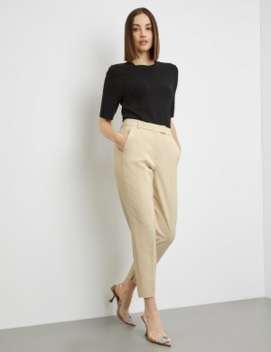 TAIFU 7/8-length pressed pleat trousers in a slim fit Bukser Beige | CUIV0652