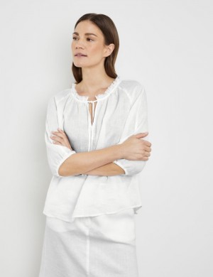 Gerry Weber Blouse with 3/4-length sleeves and a frilled collar Bluse Hvite | XYMS6656