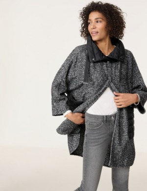 Gerry Weber Cape with fabric panelling Jakker Svarte | JPSE2679