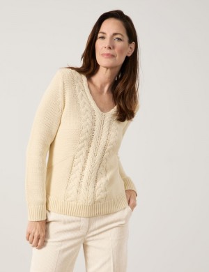 Gerry Weber Jumper with a cable knit pattern Strikkevarer Beige | REDA5418