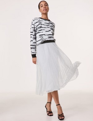 TAIFU Pleated skirt with a glitter effect Skjørt Sølv | BMDO1281