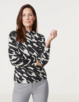 Gerry Weber Sustainable long sleeve top with a turtleneck T-skjorte Svarte | IBAL9675