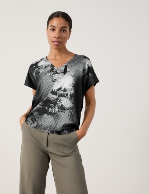 TAIFU V-neck T-shirt with a flowing woven front T-skjorte Svarte | SORO2204