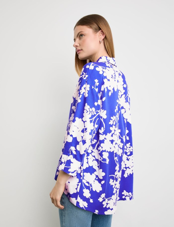 TAIFU 3/4-sleeve blouse with a floral print Bluse Blå | DHXL2200