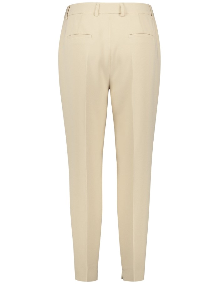 TAIFU 7/8-length pressed pleat trousers in a slim fit Bukser Beige | CUIV0652