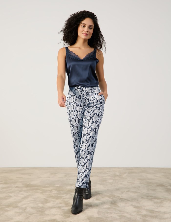 Gerry Weber 7/8-length trousers with a snakeskin pattern Bukser Blå | BYGH2420