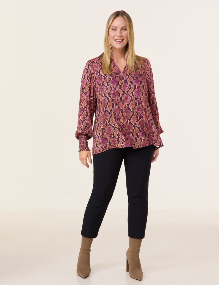 SAMOON Blouse with a python print Bluse Lilla | YTQV8901