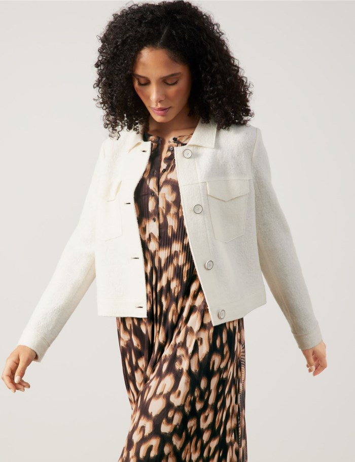 Gerry Weber Boxy blazer jacket with a bouclé finish Blazere Hvite | YKVL3813