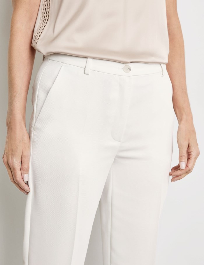 Gerry Weber Elegant trousers with pressed pleats Bukser Hvite | EPAD9390