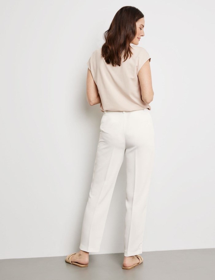 Gerry Weber Elegant trousers with pressed pleats Bukser Hvite | EPAD9390