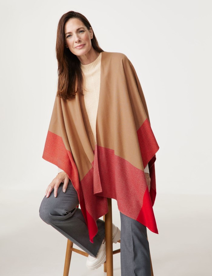 Gerry Weber Fashionable cape Skjerf Brune | VJTM3122