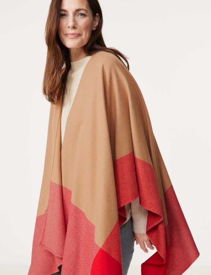 Gerry Weber Fashionable cape Skjerf Brune | VJTM3122