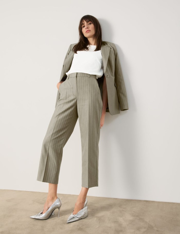 TAIFU Fine 7/8-length pinstripe trousers in a straight fit Bukser Grønn | OWGQ9199