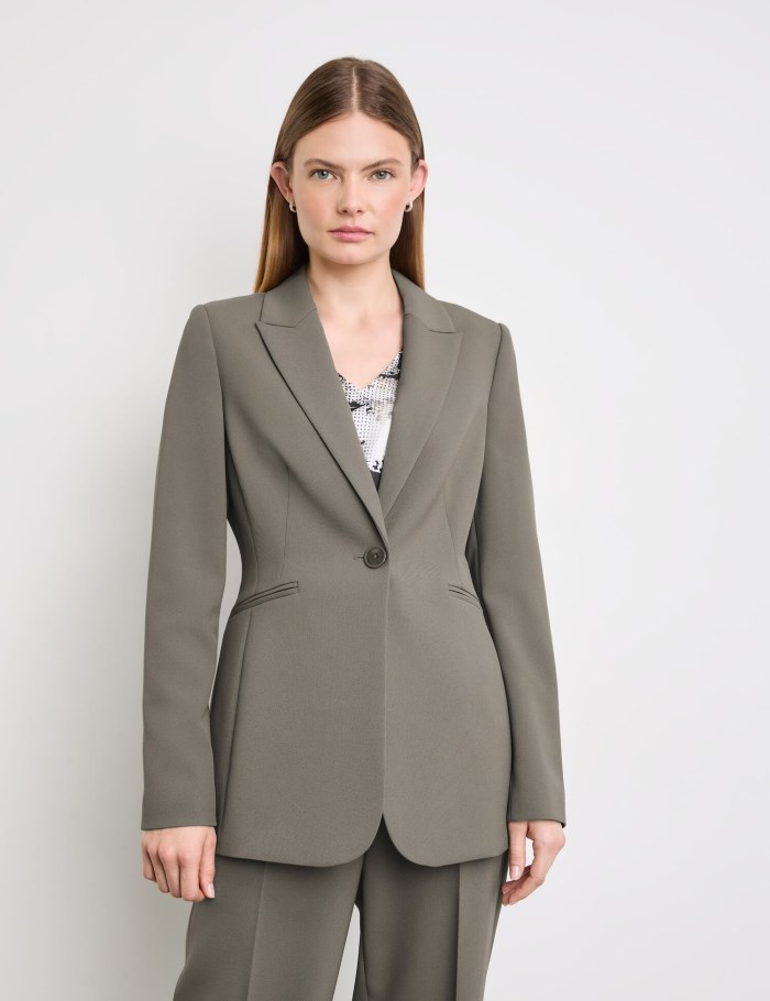 TAIFU Fitted blazer made of elegant fabric Blazere Brune | JSCA9345