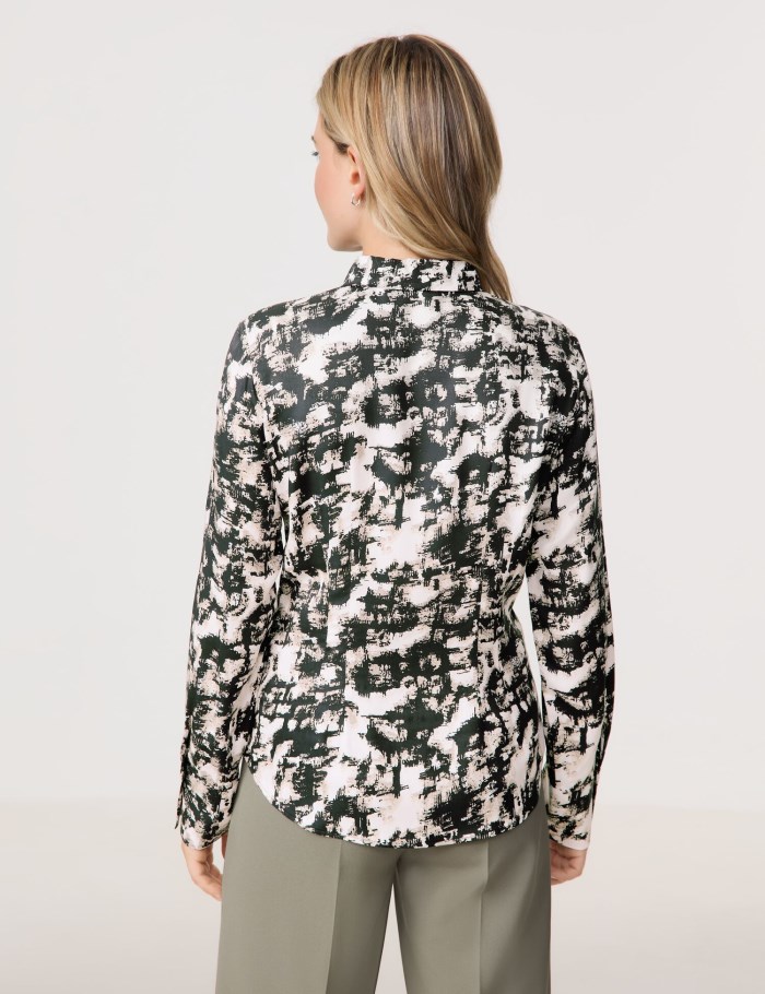 TAIFU Fitted shirt blouse with an all-over print Bluse Svarte | UDQF3760