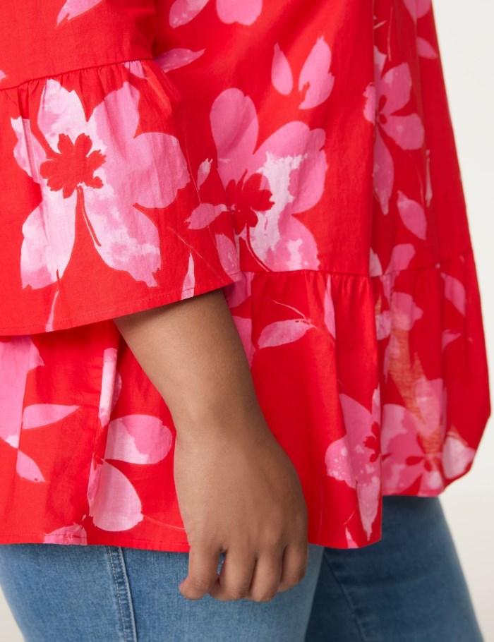 SAMOON Flared blouse with flounces Bluse Rød | SYAE7933