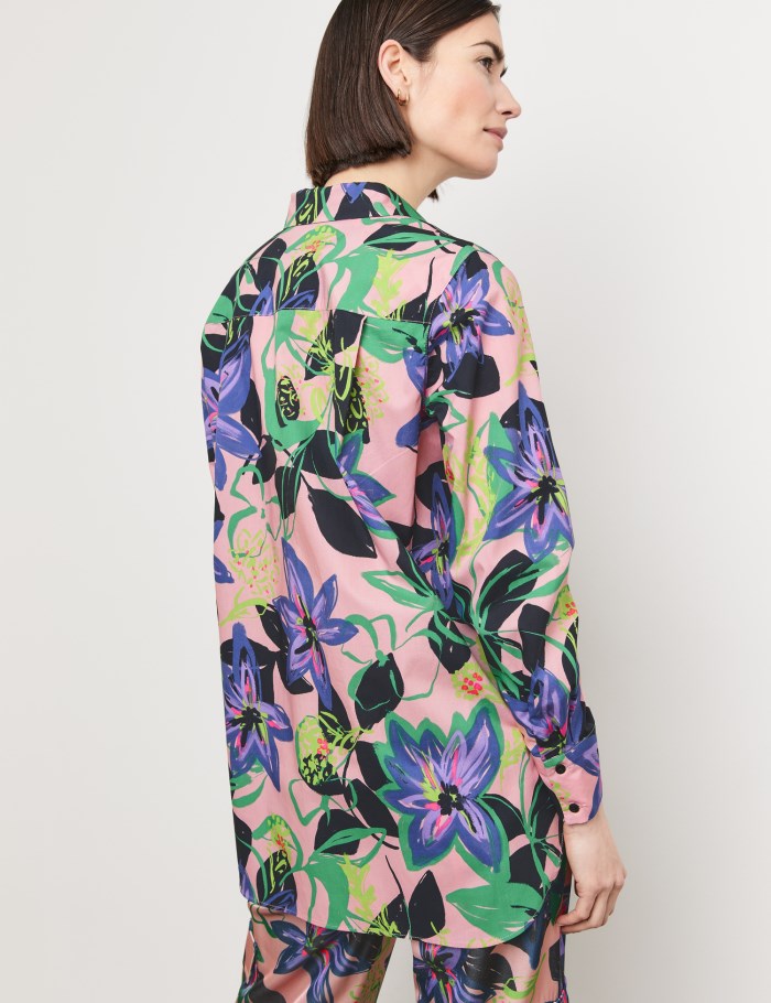 Gerry Weber Floral blouse with an elongated back Bluse Multicolor | WDMI2155