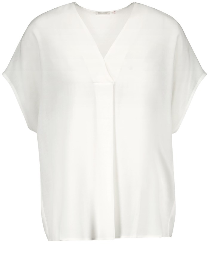 Gerry Weber Flowing blouse top with a pleated detail Bluse Hvite | IGPL3972