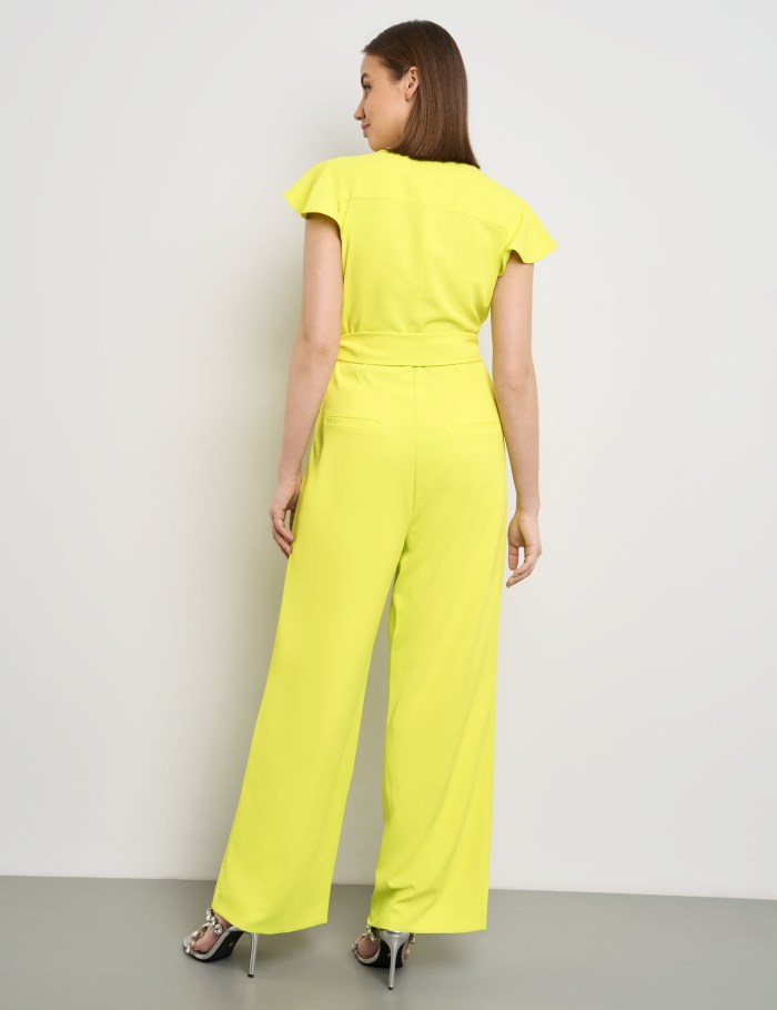 TAIFU Flowing jumpsuit with a tie-around belt Bukser Gul | HIGH3766