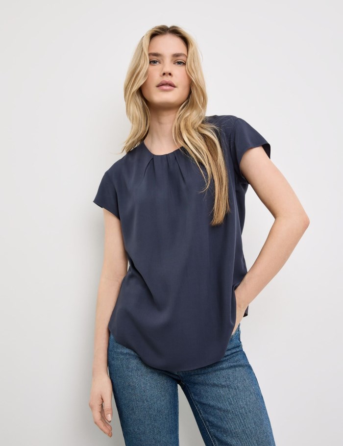 TAIFU Flowing short sleeve blouse Bluse Blå | KTTV2946