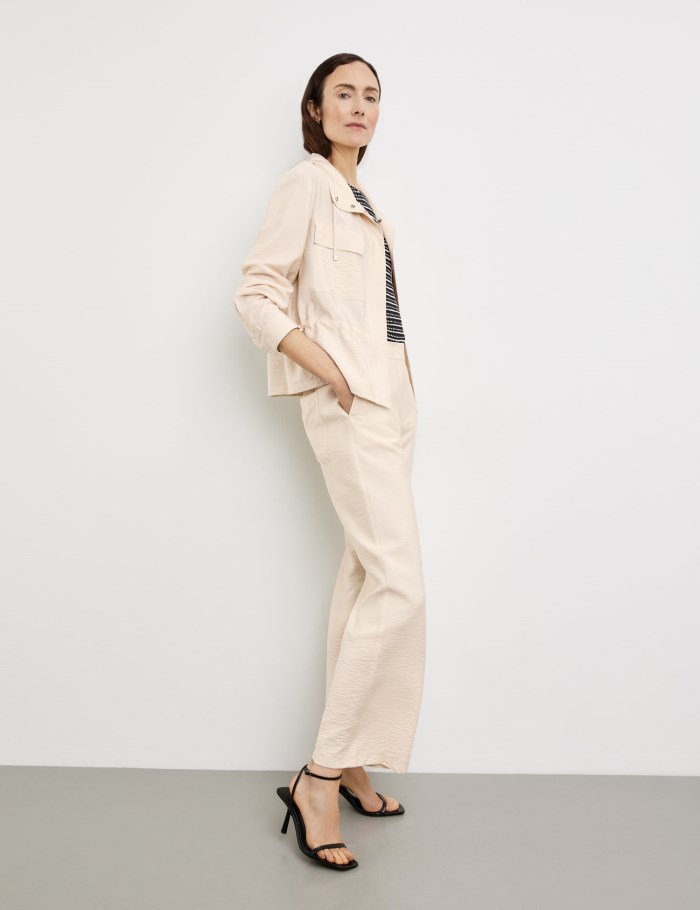 Gerry Weber Flowing trousers with a stretch waistband Bukser Beige | BTTB2065