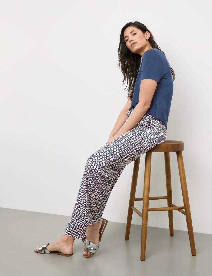 Gerry Weber Flowing trousers with an all-over pattern Bukser Blå | MIQE8840