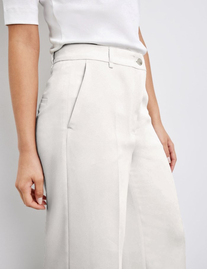 Gerry Weber Flowing trousers with pressed pleats Bukser Hvite | VZDX4689