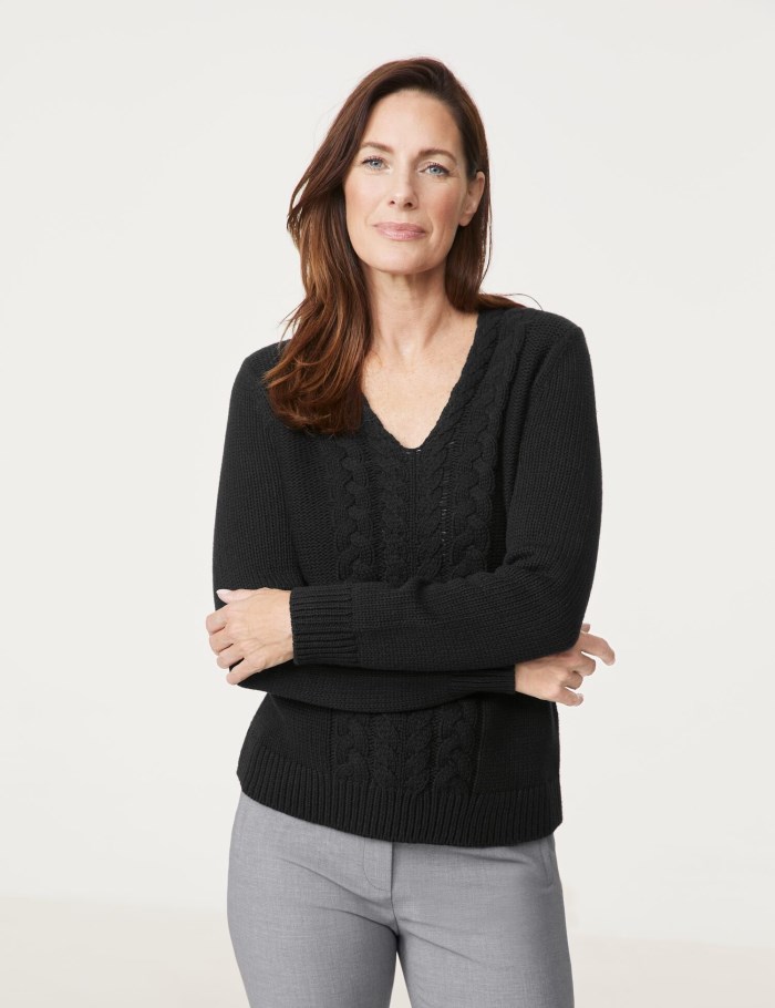 Gerry Weber Jumper with a cable knit pattern Strikkevarer Svarte | XDLS7682