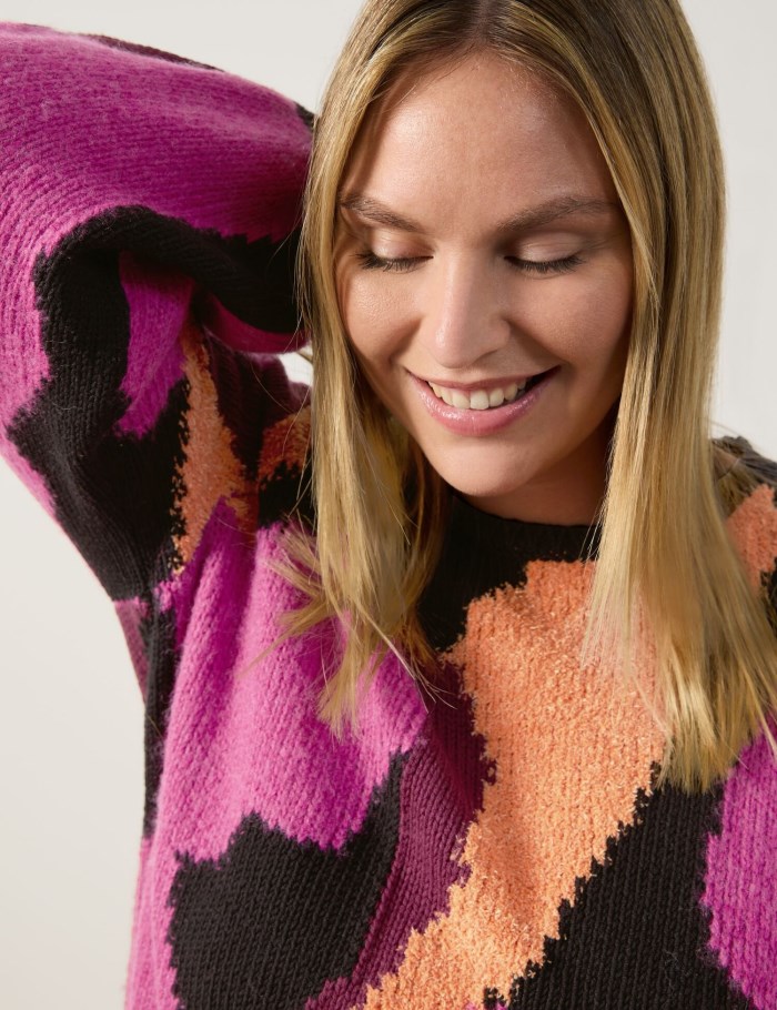 SAMOON Jumper with a statement pattern Strikkevarer Rosa | OMEA8421