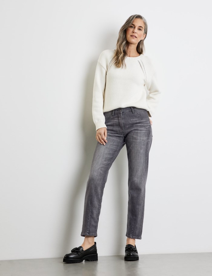 Gerry Weber KIA꞉RA RELAXED FIT with washed-out areas Bukser Grå | GPZT4069