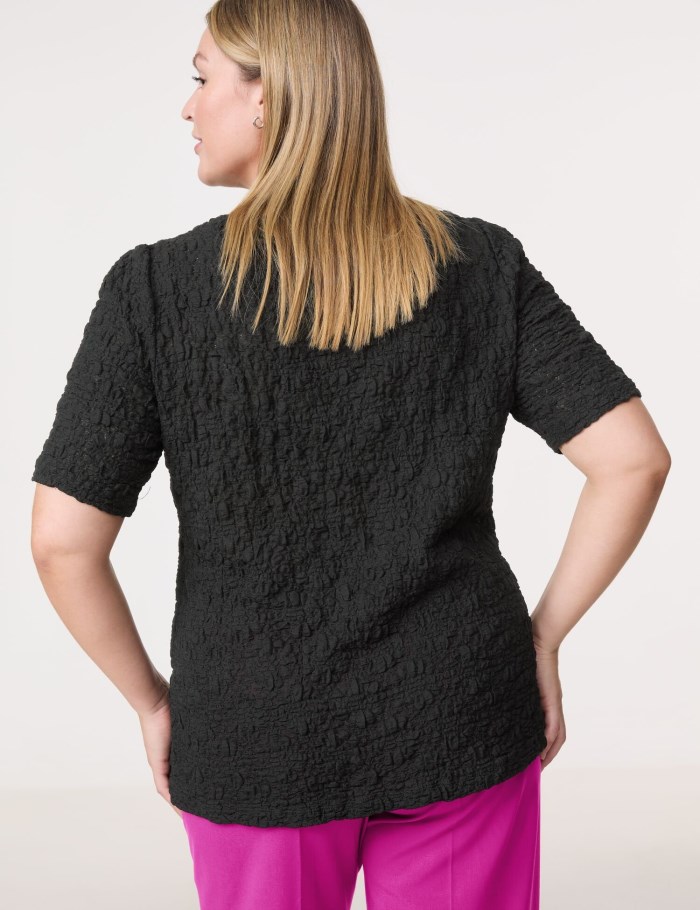 SAMOON Lace top with a bubble effect T-skjorte Svarte | ETCV1414