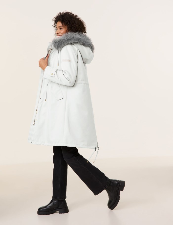 Gerry Weber Lined coat with faux fur Jakker Beige | FMMS4142