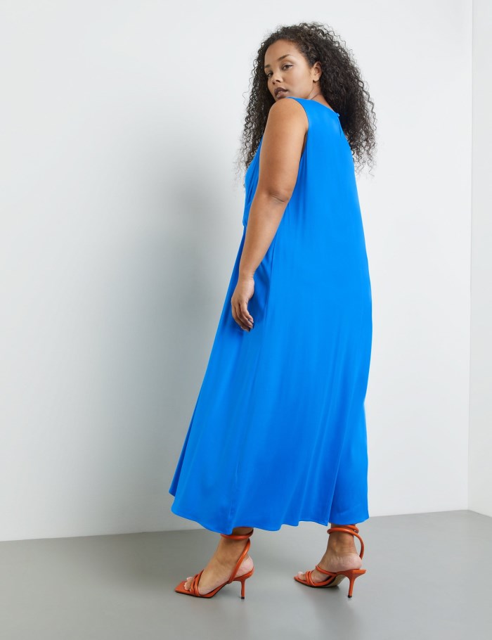 SAMOON Long dress with side gathers Kjole Blå | KGLM2641