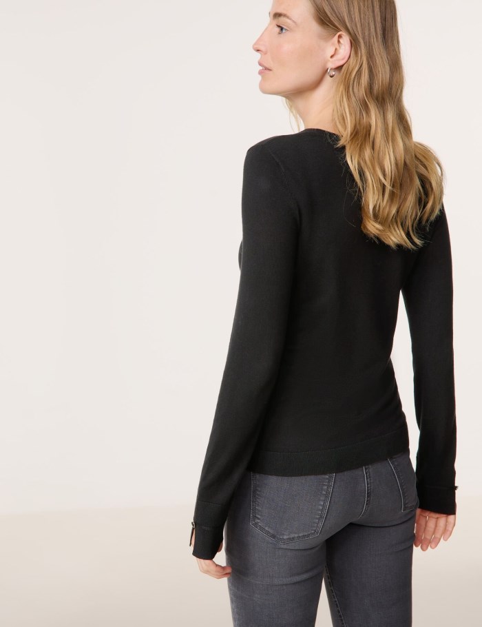 Gerry Weber Long sleeve jumper in a sustainable fine knit Strikkevarer Svarte | QGOX6936