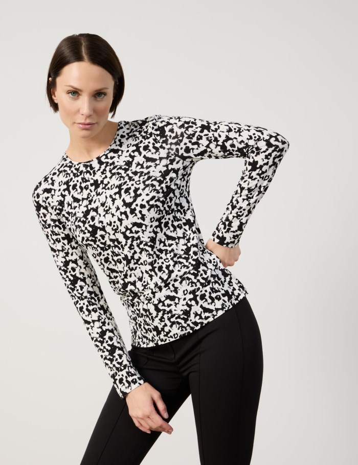 TAIFU Long sleeve top with an all-over print T-skjorte Svarte | SPEI2730