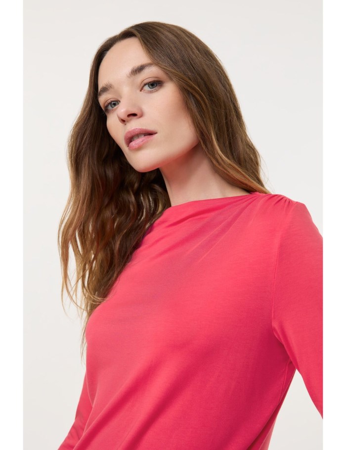 TAIFU Long sleeve top with side shoulder gathers T-skjorte Rød | IANM5414