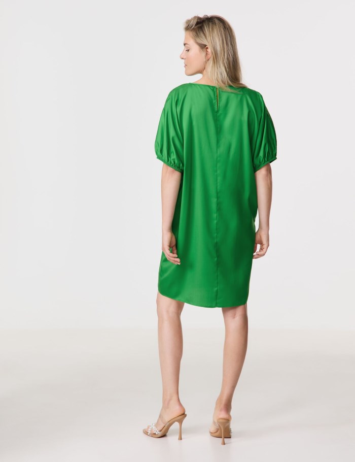 TAIFU Loose-fitting dress with pockets Kjole Grønn | YGKZ4063