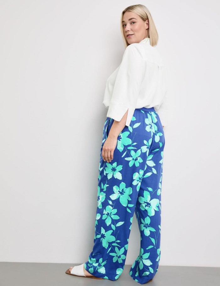 SAMOON Palazzo trousers with a floral print Bukser Blå | QXCH0488