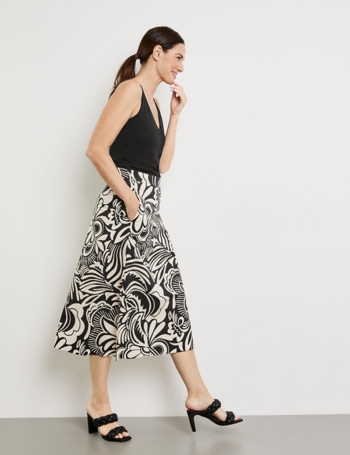 Gerry Weber Patterned skirt with slits Skjørt Svarte | JLJO0319