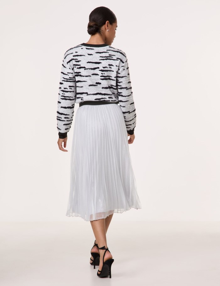 TAIFU Pleated skirt with a glitter effect Skjørt Sølv | BMDO1281