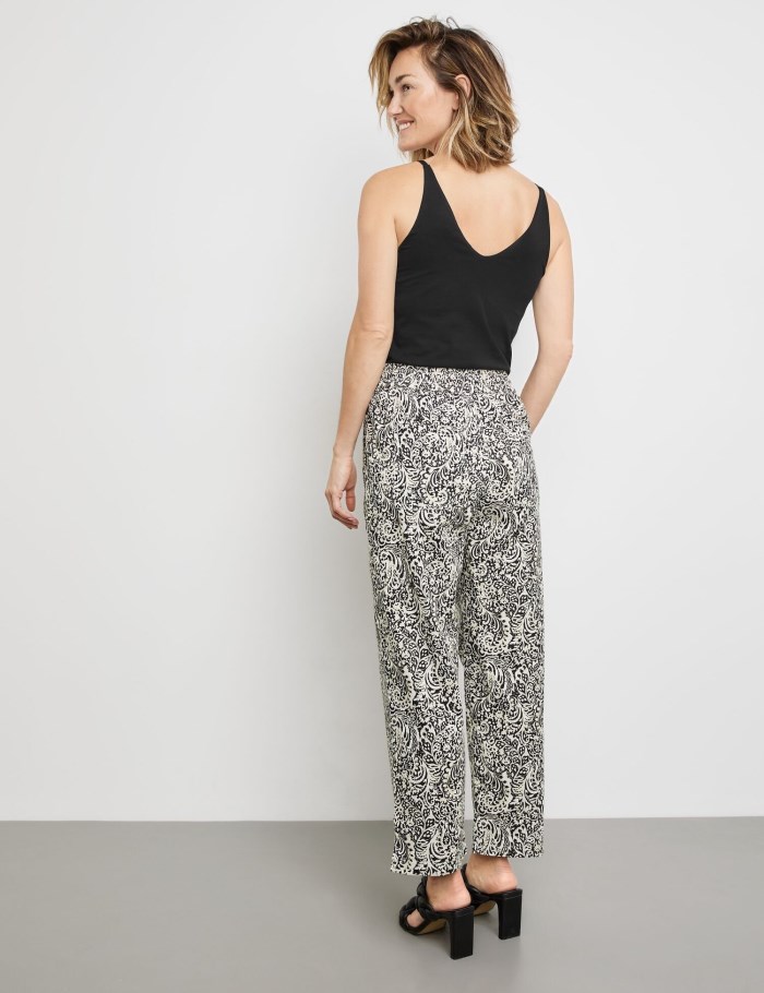 Gerry Weber Pull-on trousers with linen, Easy Fit Bukser Svarte | MZXP2150