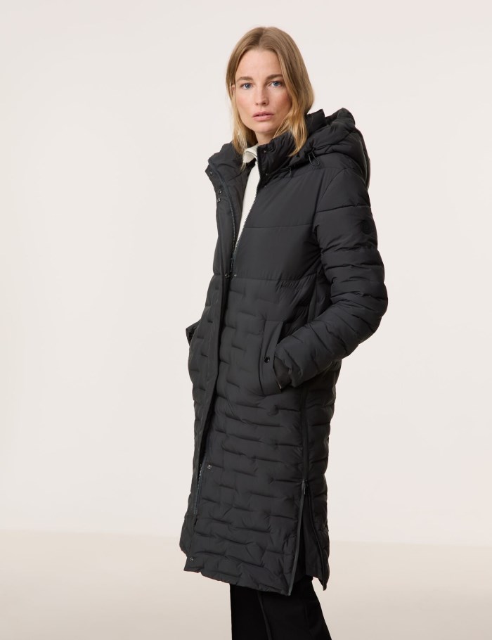 Gerry Weber Quilted coat with side zips Jakker Svarte | DZMK2266