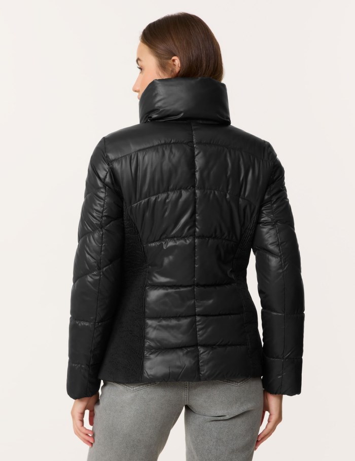 TAIFU Quilted jacket with a shiny finish Jakker Svarte | JECJ7521