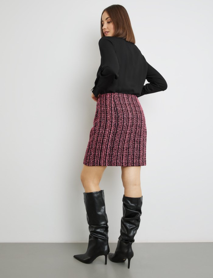 TAIFU Short skirt made of textured fabric Skjørt Rosa | YBLH3599