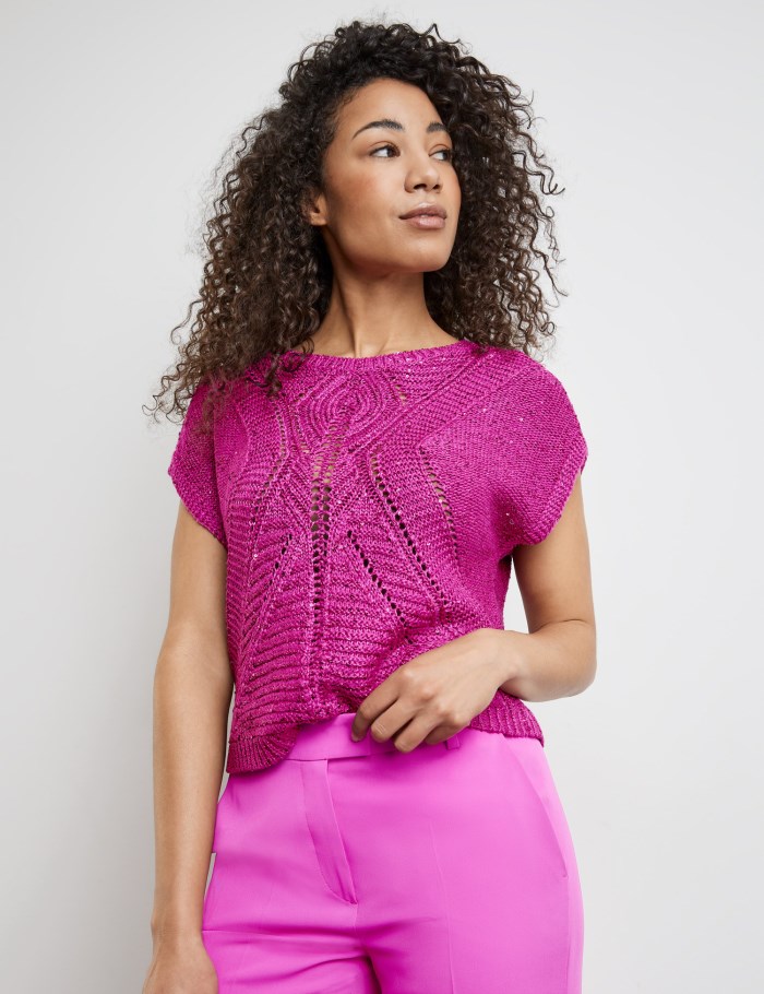 TAIFU Short sleeve jumper with a sheer openwork pattern Strikkevarer Rosa | CAFH2392