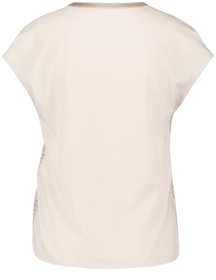 Gerry Weber Short sleeve top with crochet details T-skjorte Beige | ISGW8657