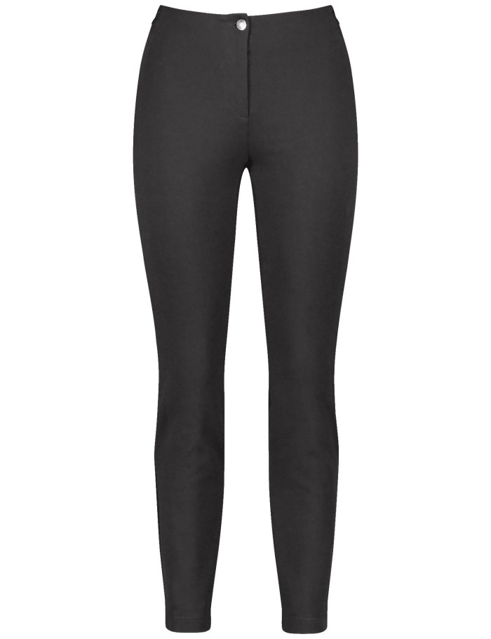 Gerry Weber Simple 7/8-length trousers in a slim fit Bukser Svarte | ORFQ0121