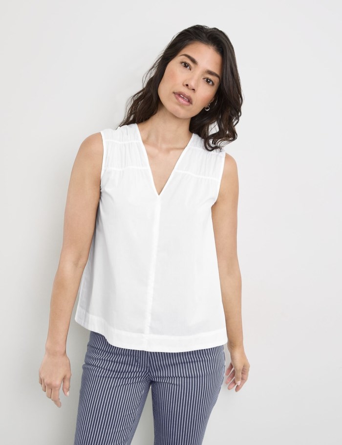 Gerry Weber Sleeveless cotton blouse with gathers Bluse Hvite | XSCW4521