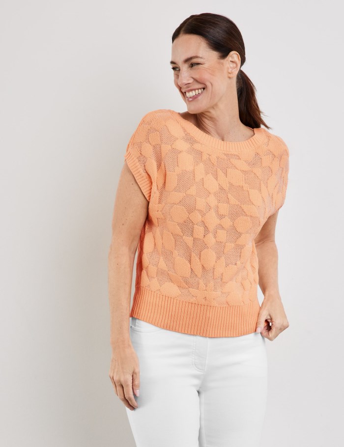 Gerry Weber Sleeveless jumper with a knitted pattern Strikkevarer Oransje | JIIF7010